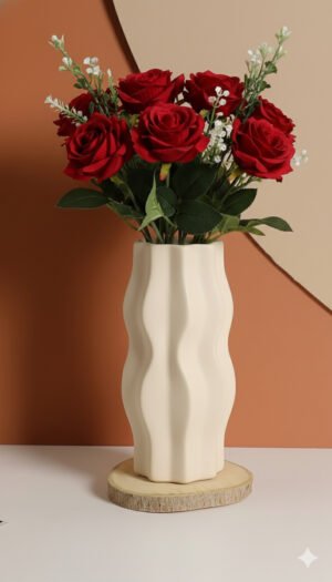 Ivory-White Wavy Vase